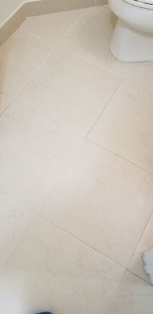 Before & After Tile & Grout Cleaning in Pompano Beach, FL (2)