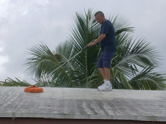 Roof Cleaning in Fort Lauderdale, FL