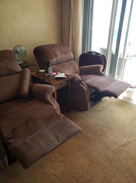 Carpet and Upholstery Cleaning in Lauderdale By the Sea, FL (3)