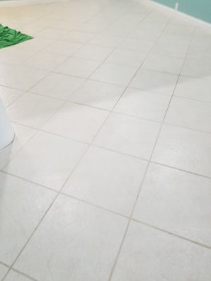 Before & After Tile & Grout Cleaning in Sunrise, FL (4)